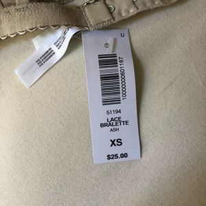 Aritzia Intimates & Sleepwear - Aritzia Lace Bralette Aritzia Intimates & Sleepwear - Aritzia Lace Bralette